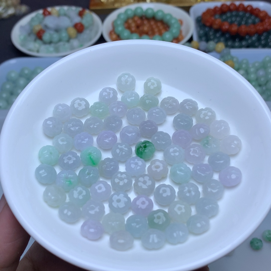 【闪购商品】未镶嵌翡翠手链卡4.8乘8.4冰南瓜40个