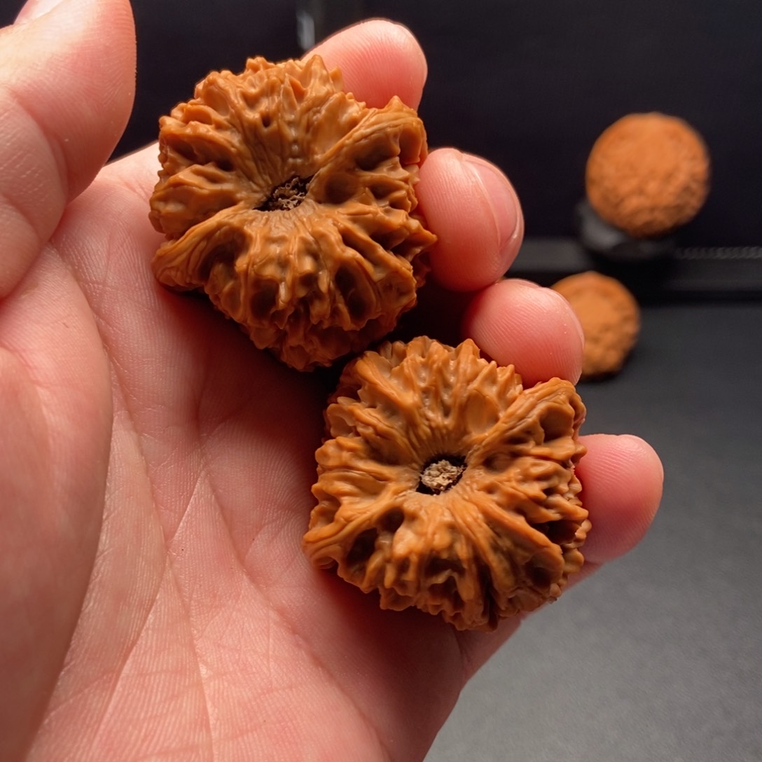 文玩核桃把件龙门涧40尺