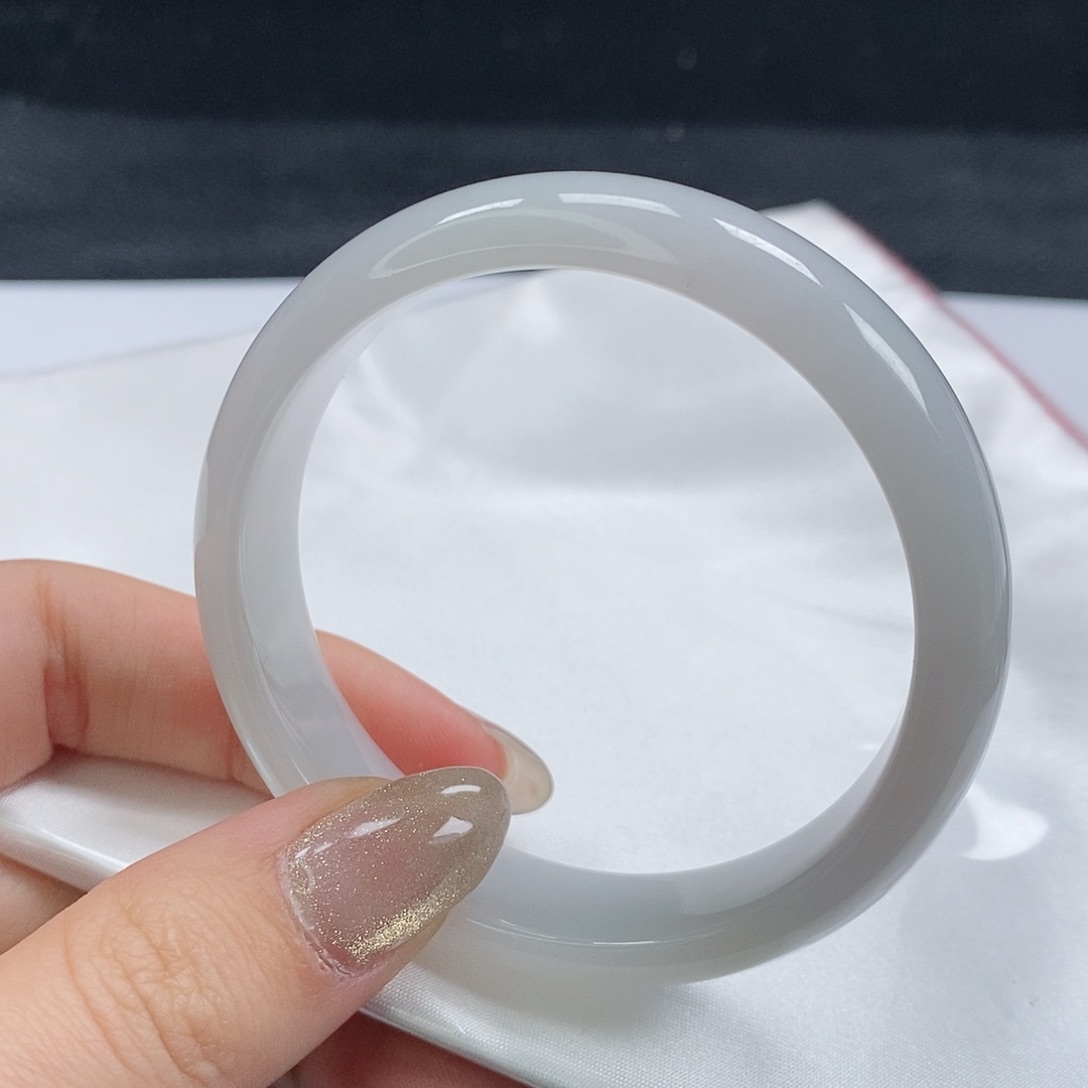 【闪购商品】翡翠手镯未镶嵌317号