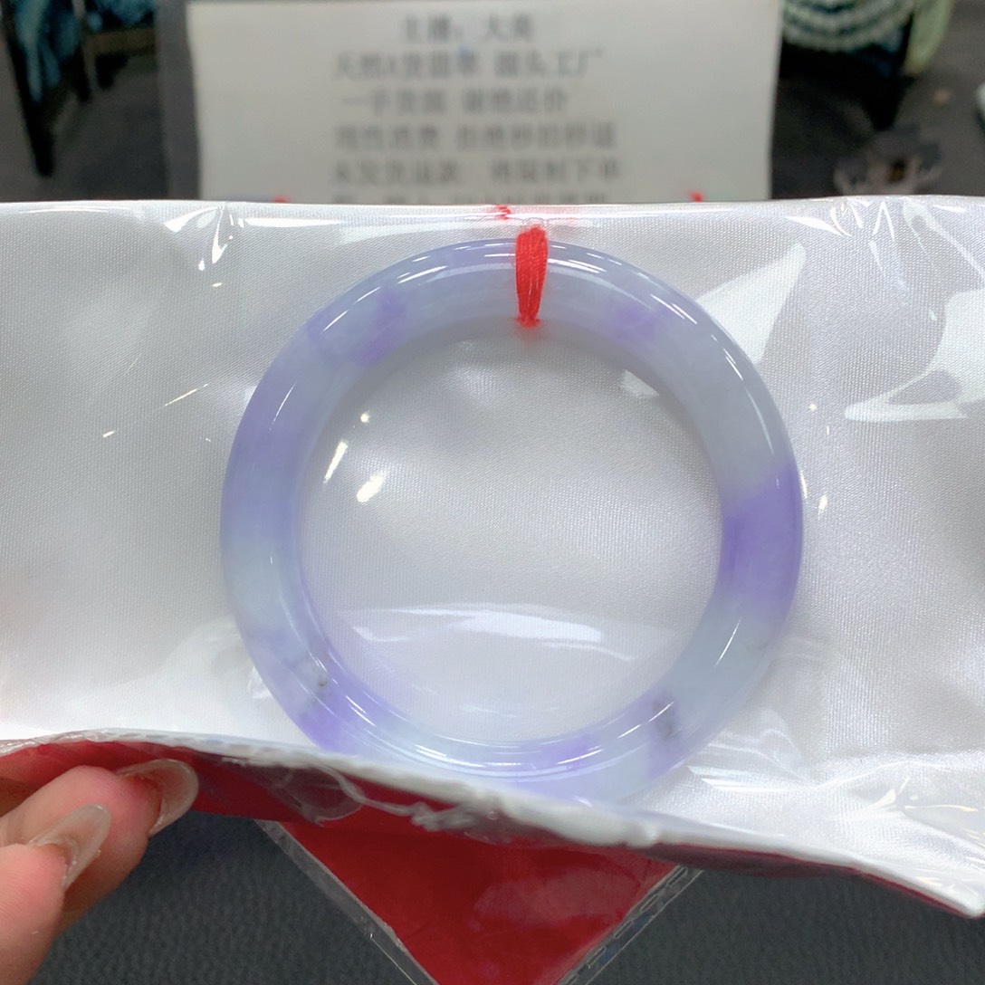 翡翠未镶嵌手镯54圆