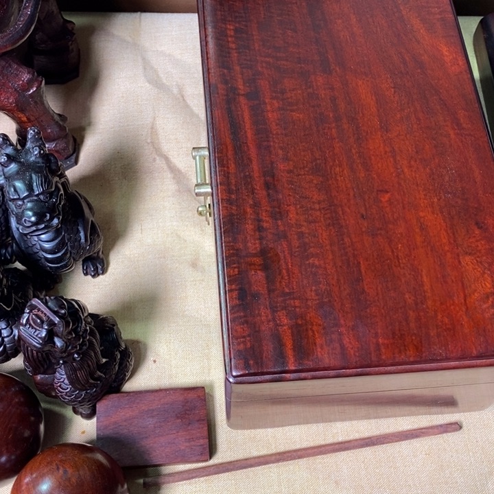 【闪购商品】檀香紫檀（小叶紫檀）天*y