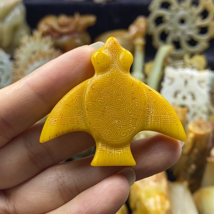 和田玉颈饰未镶嵌38