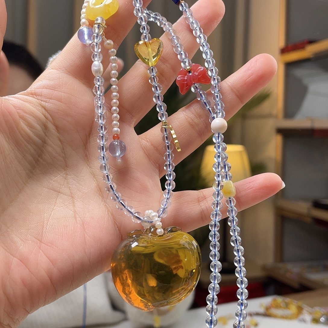 蓝珀裸石未镶嵌蓝珀吊坠