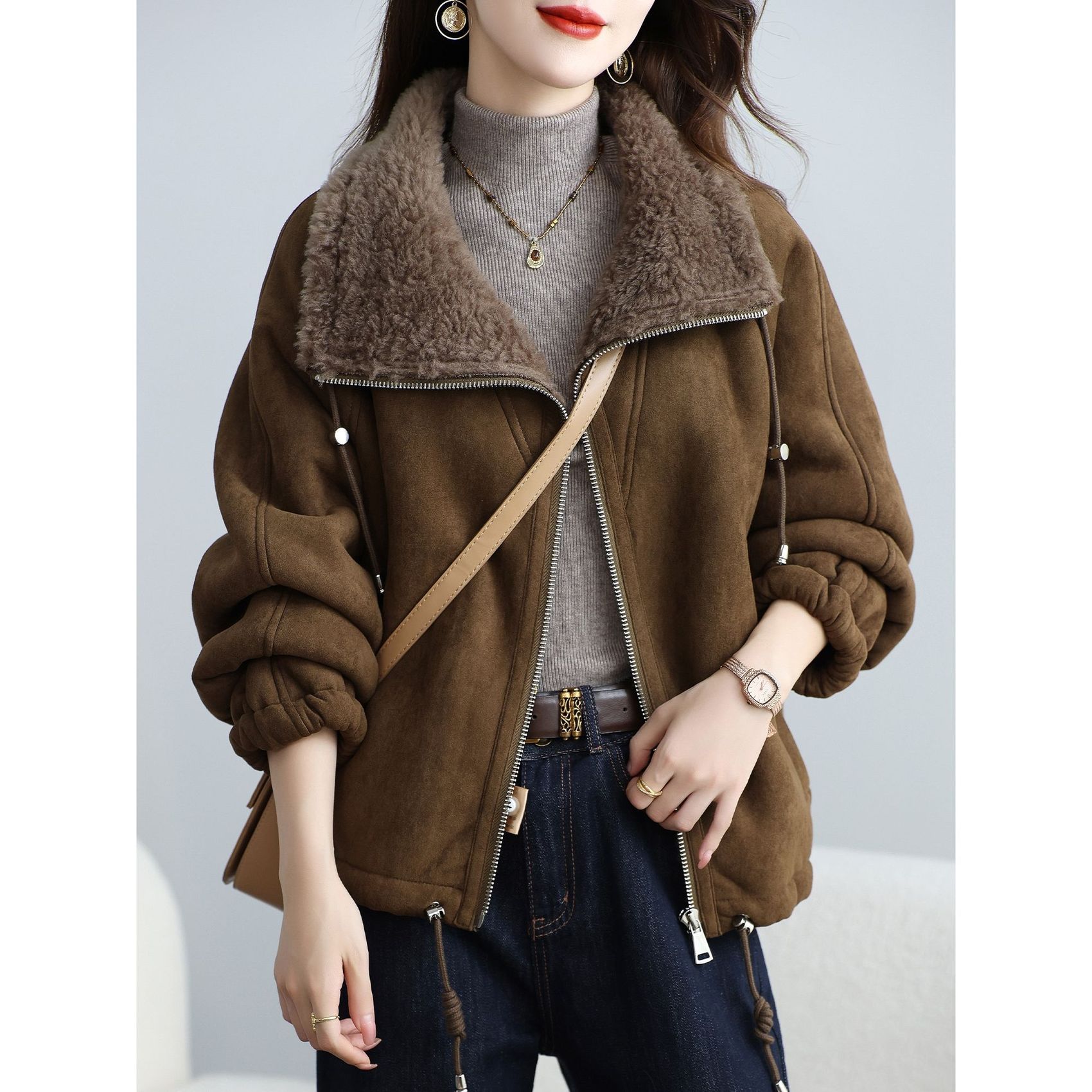 2025冬季女短款外套冬季街头风女加绒加厚时尚保暖韩系小个子外套