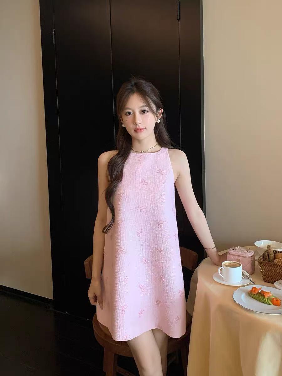 9775#粉色法式钉珠蝴蝶结无袖连衣裙