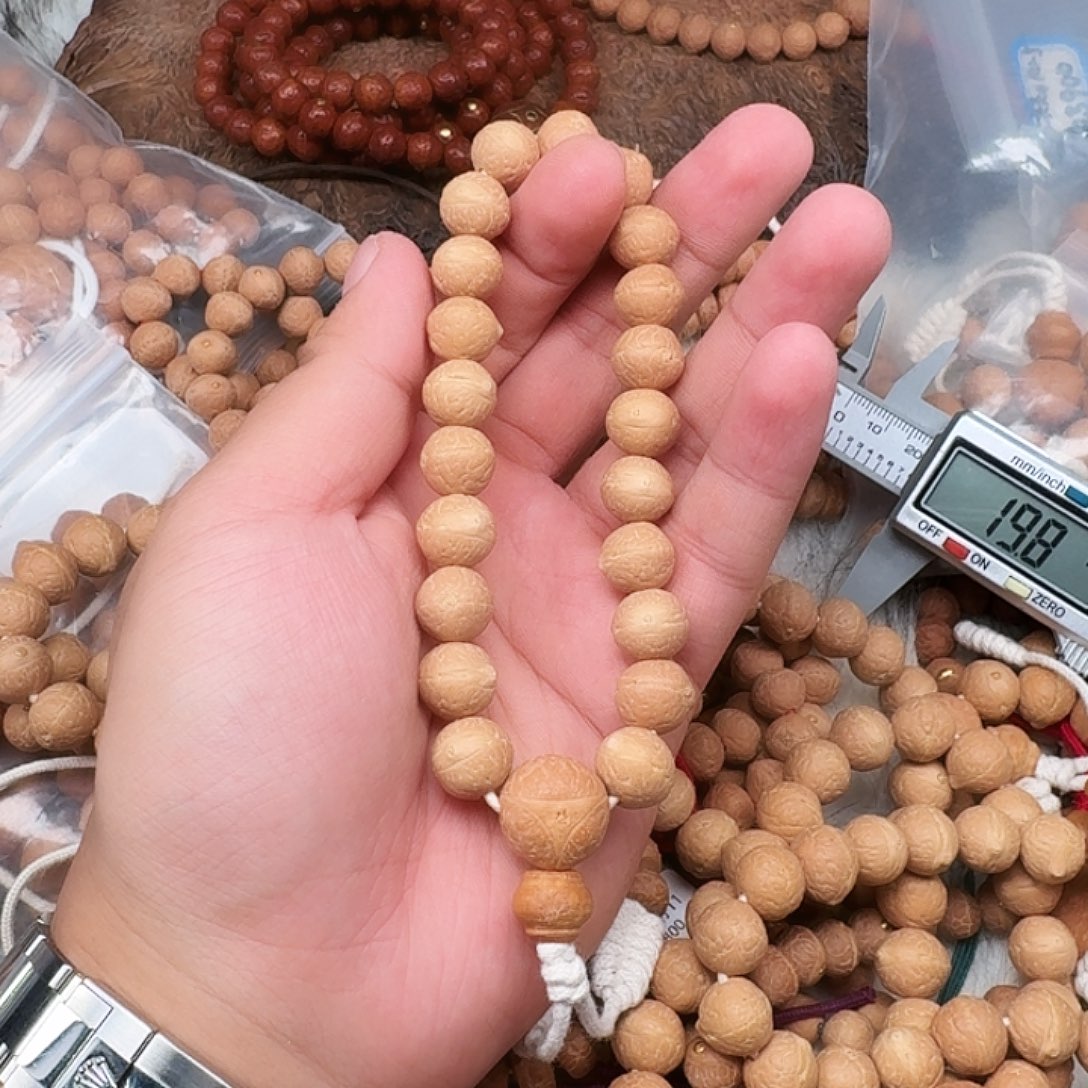 凤眼菩提手串M***H凤眼