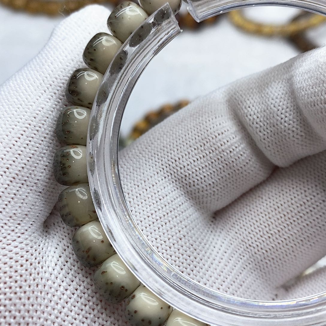 星月菩提吊坠8/7冰糖河豚