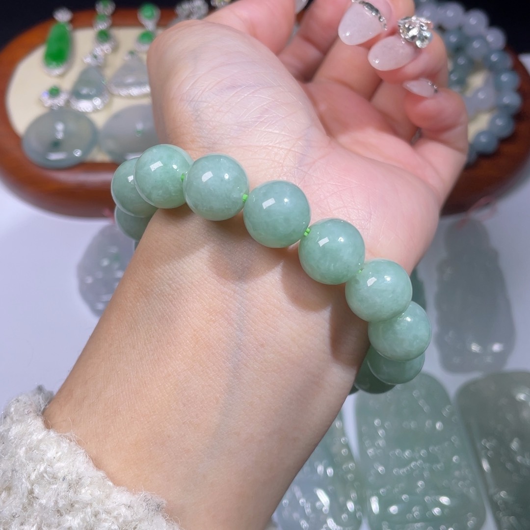 翡翠手串未镶嵌手串