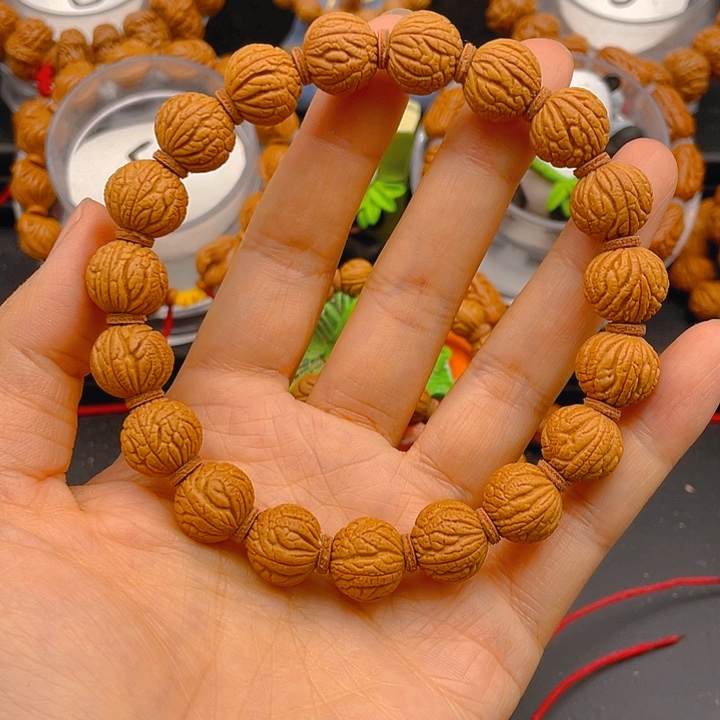 吊坠桃核精品满天星14尺寸捡漏