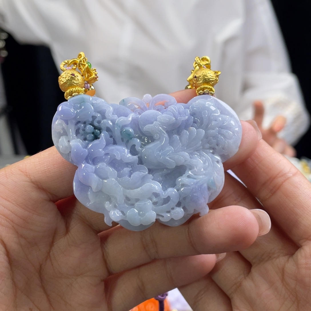 翡翠颈饰未镶嵌代编织