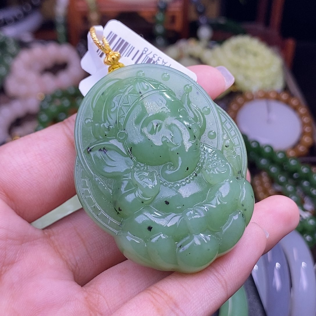 和田玉未镶嵌清货吊坠碧玉乌兰海吉象