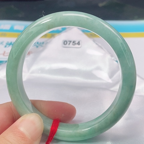 翡翠手镯未镶嵌0754号