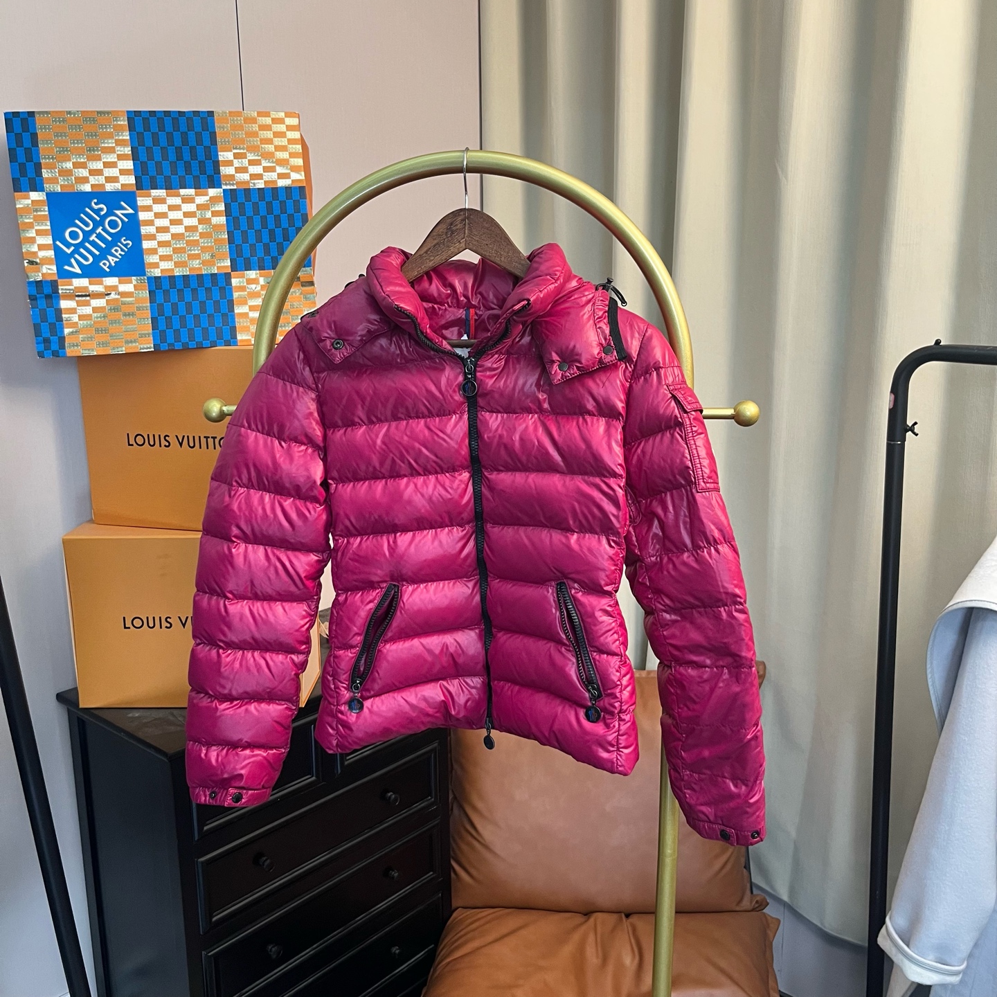 95新 MONCLER 梅芙 粉色bady羽绒服 0码 轻微刮痕
