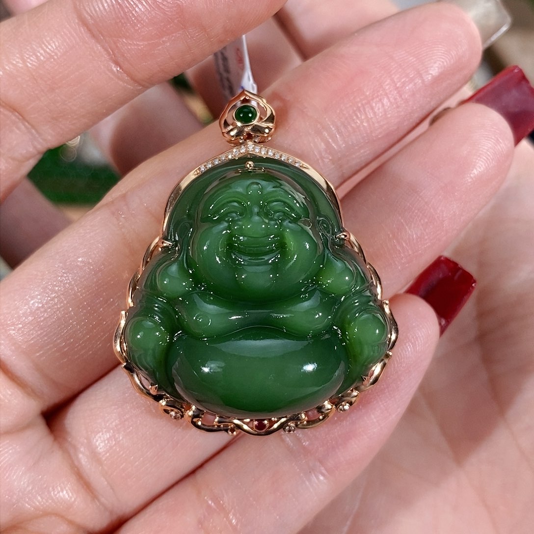 和田玉（碧玉）珠宝首饰18K金镶嵌