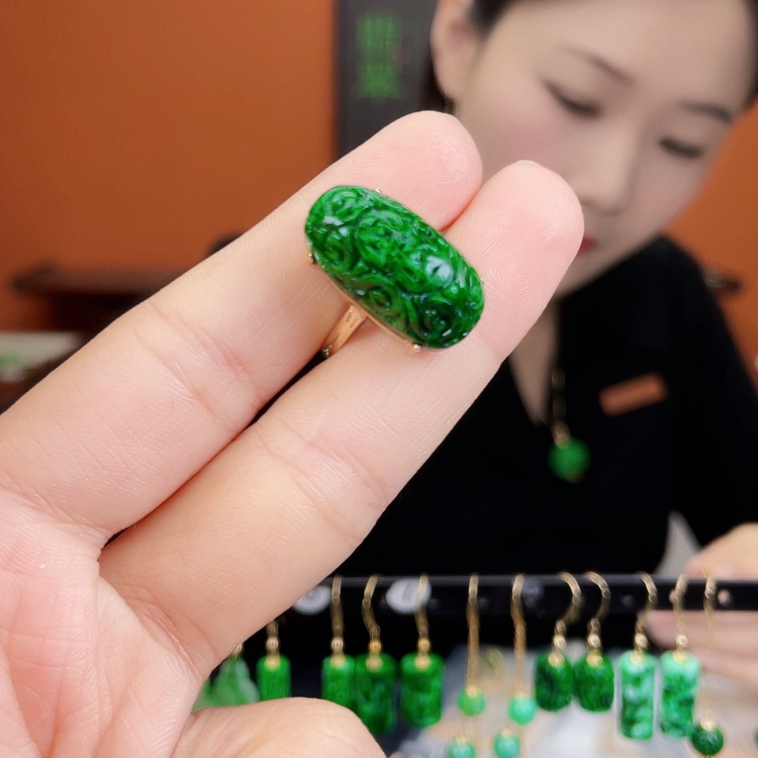 翡翠银S925镶嵌耳饰