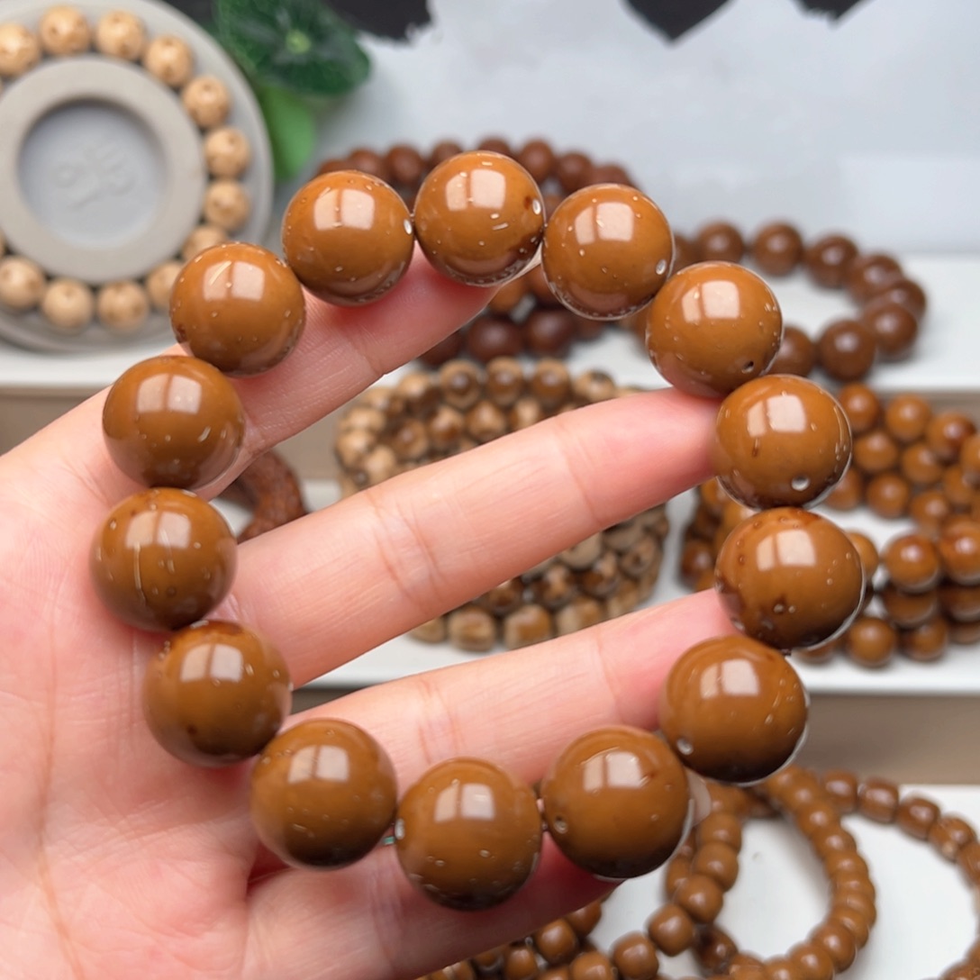 紫金鼠手串16.8光珠练手款