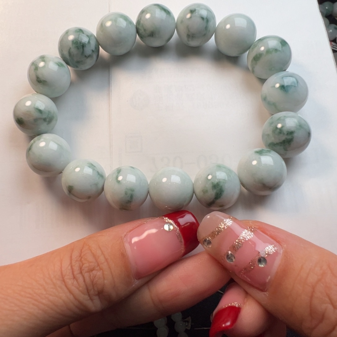 定制翡翠未镶嵌翡翠手串