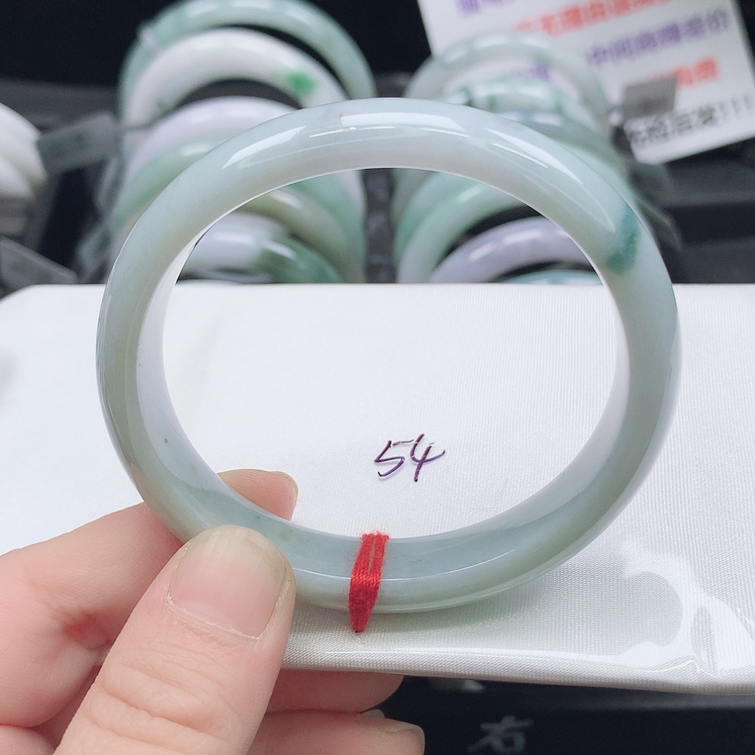 翡翠未镶嵌手镯49