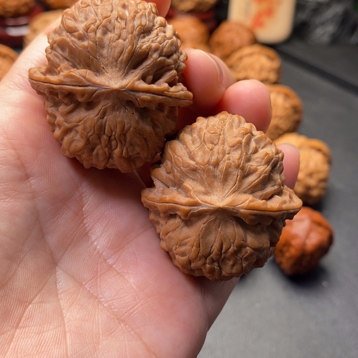 文玩核桃把件41黄松峪元宝