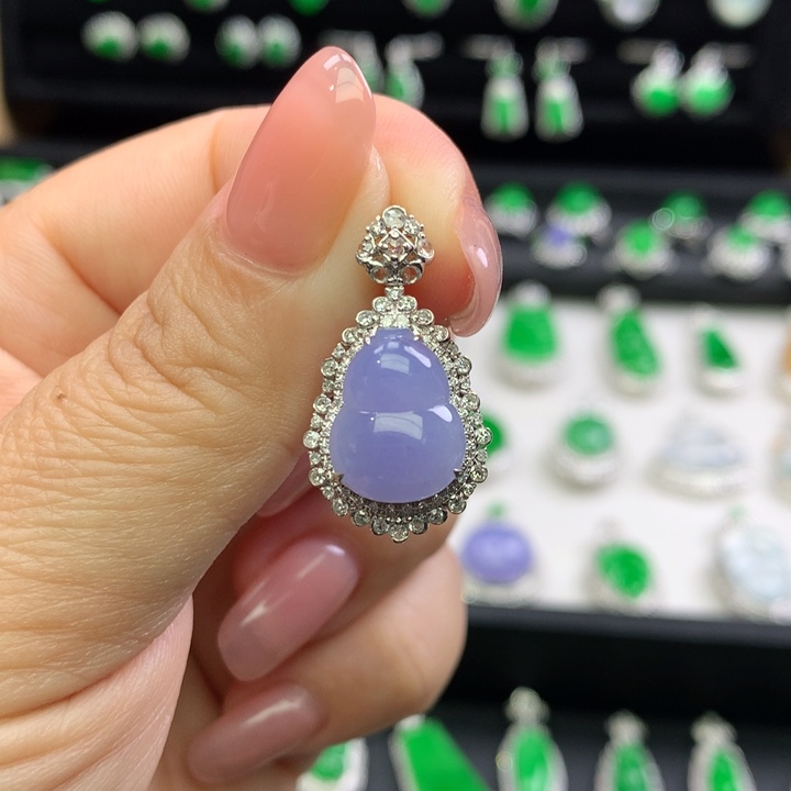 翡翠18K金镶嵌吊坠(不含链)涂**心