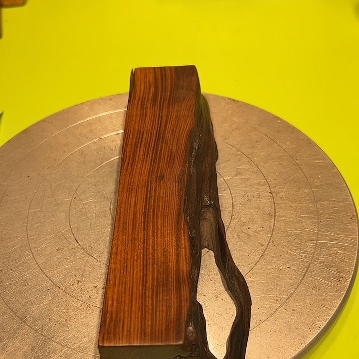 火***地端景台紫檀木类檀香