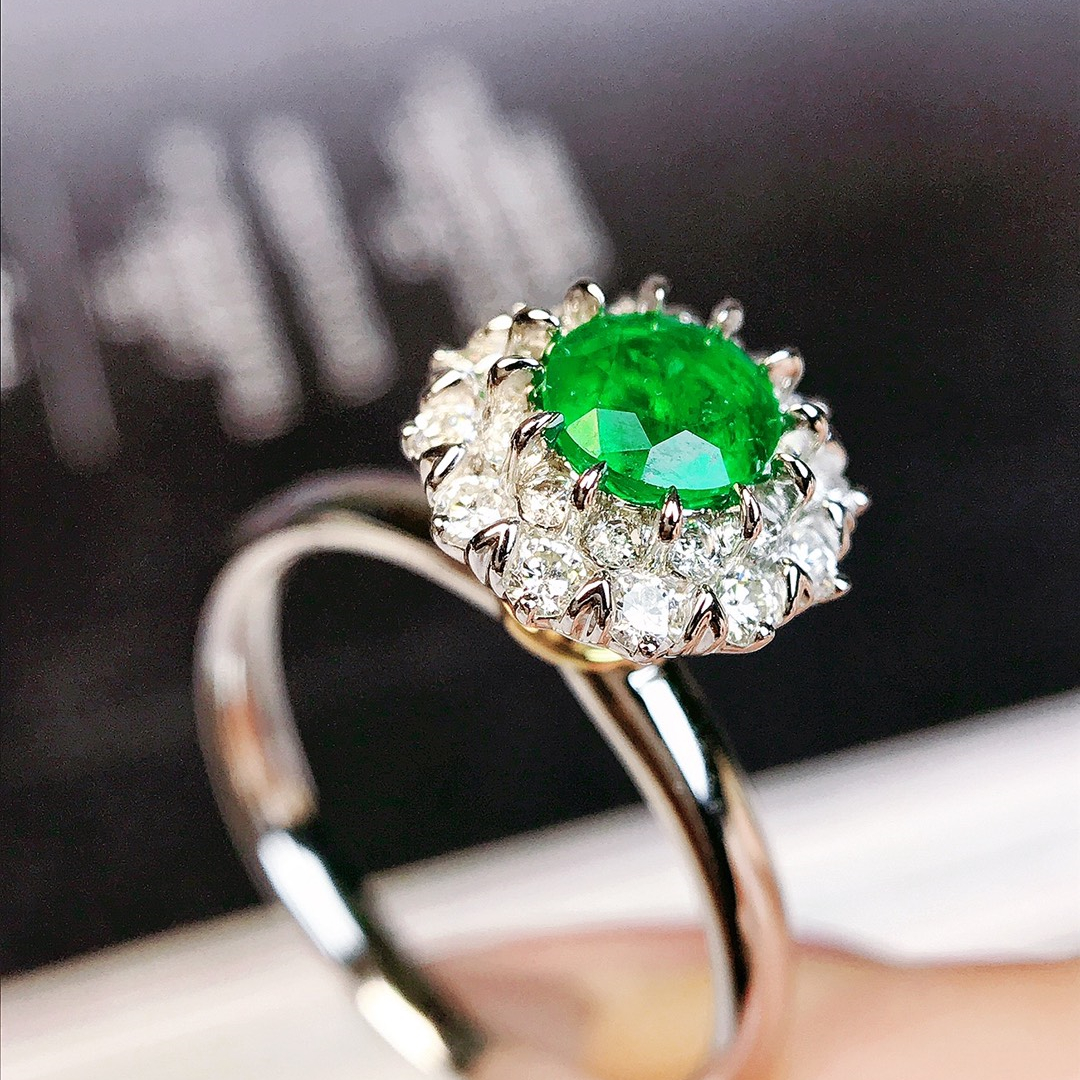 祖母绿戒指/0.57ct天然阿富汗祖母绿18K金钻石附GUILD证#GA