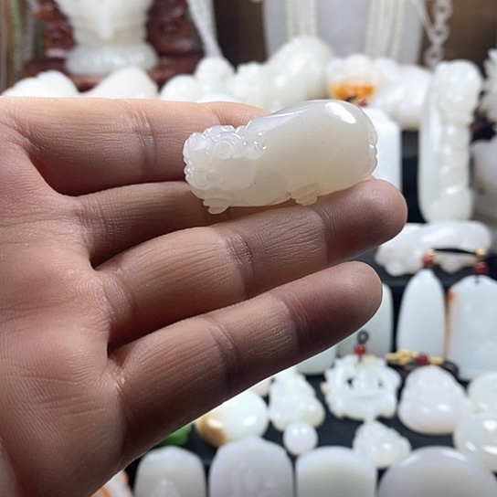 和田玉（白玉）挂件未镶嵌