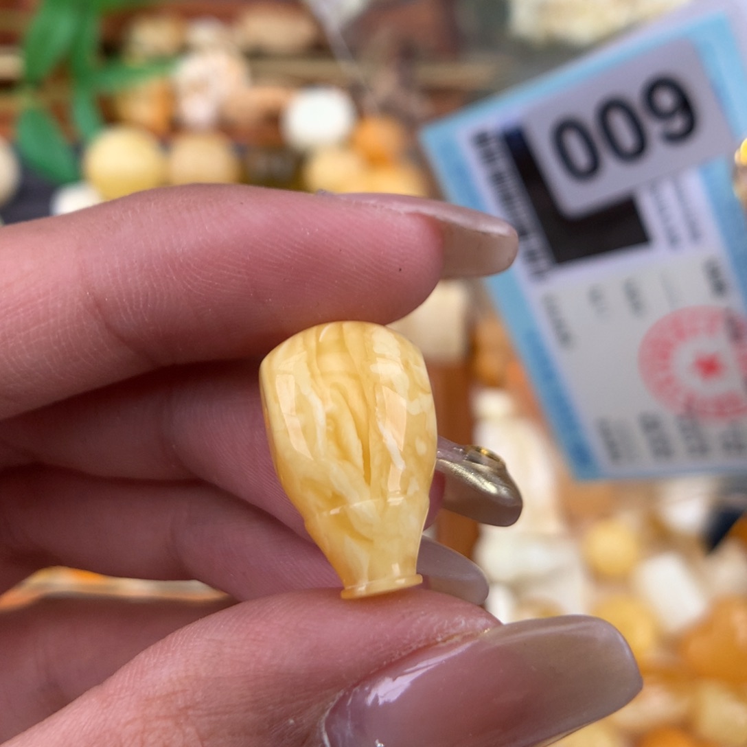 琥珀珠宝奇石未镶嵌12