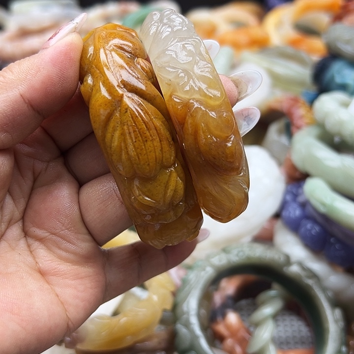 未镶嵌手镯石英岩玉丝**缘