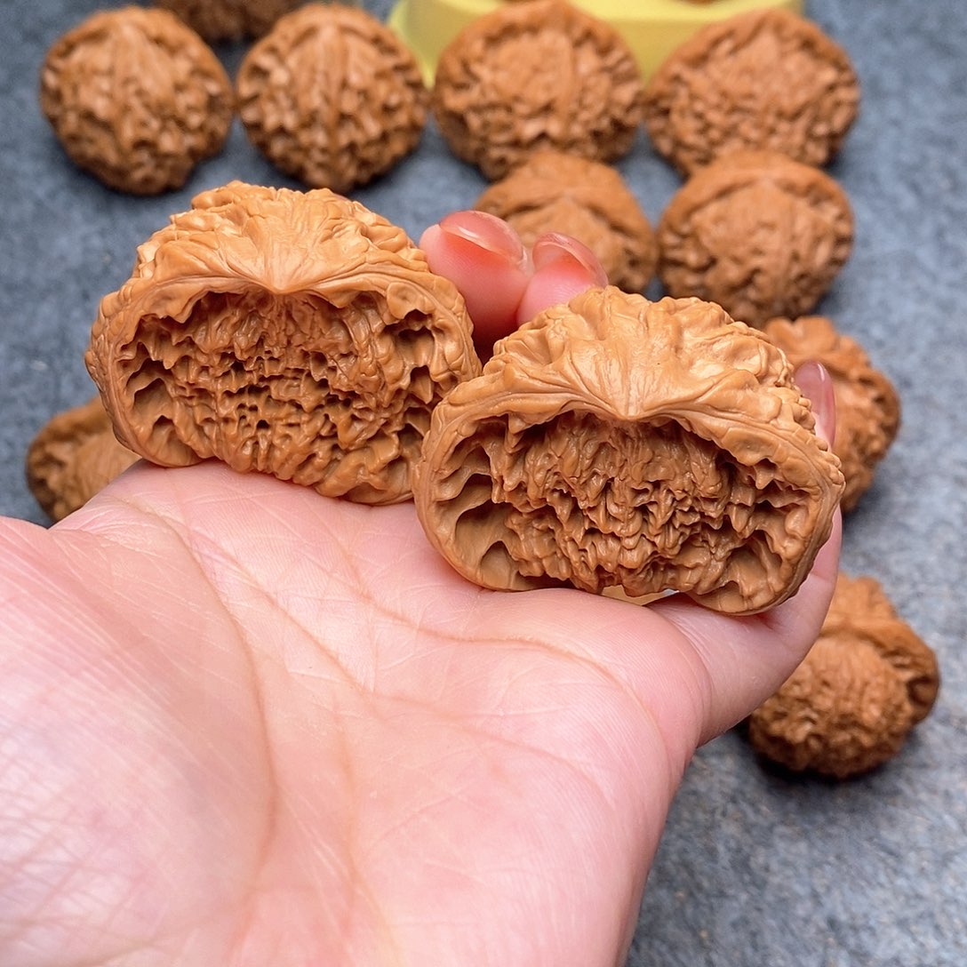 文玩核桃把件精品聚宝盆49全品