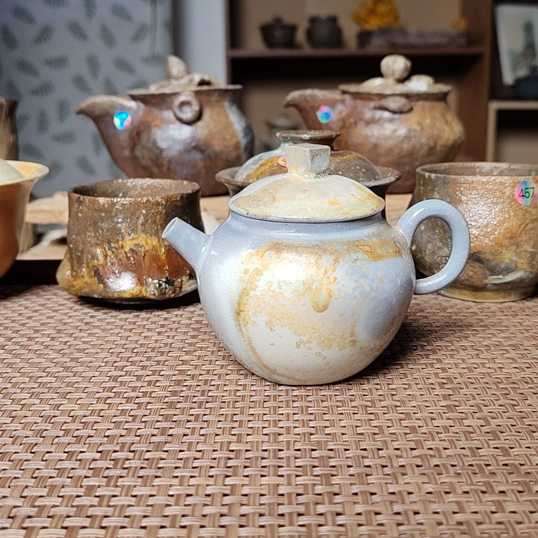 004任鹏飞柴窑裸烧作品壶