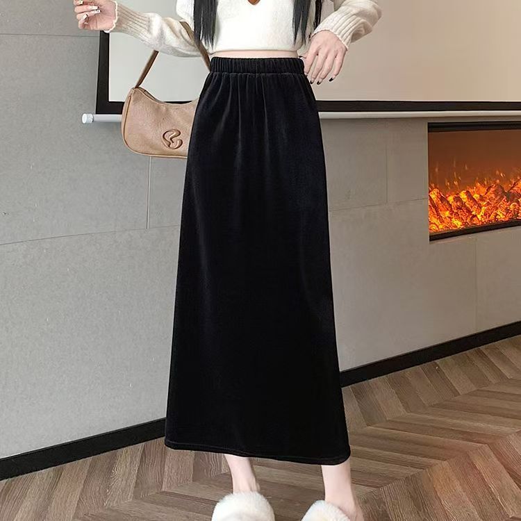 黑色金丝绒半身裙女春秋高腰显瘦开叉百搭气质垂顺直筒a字中长裙
