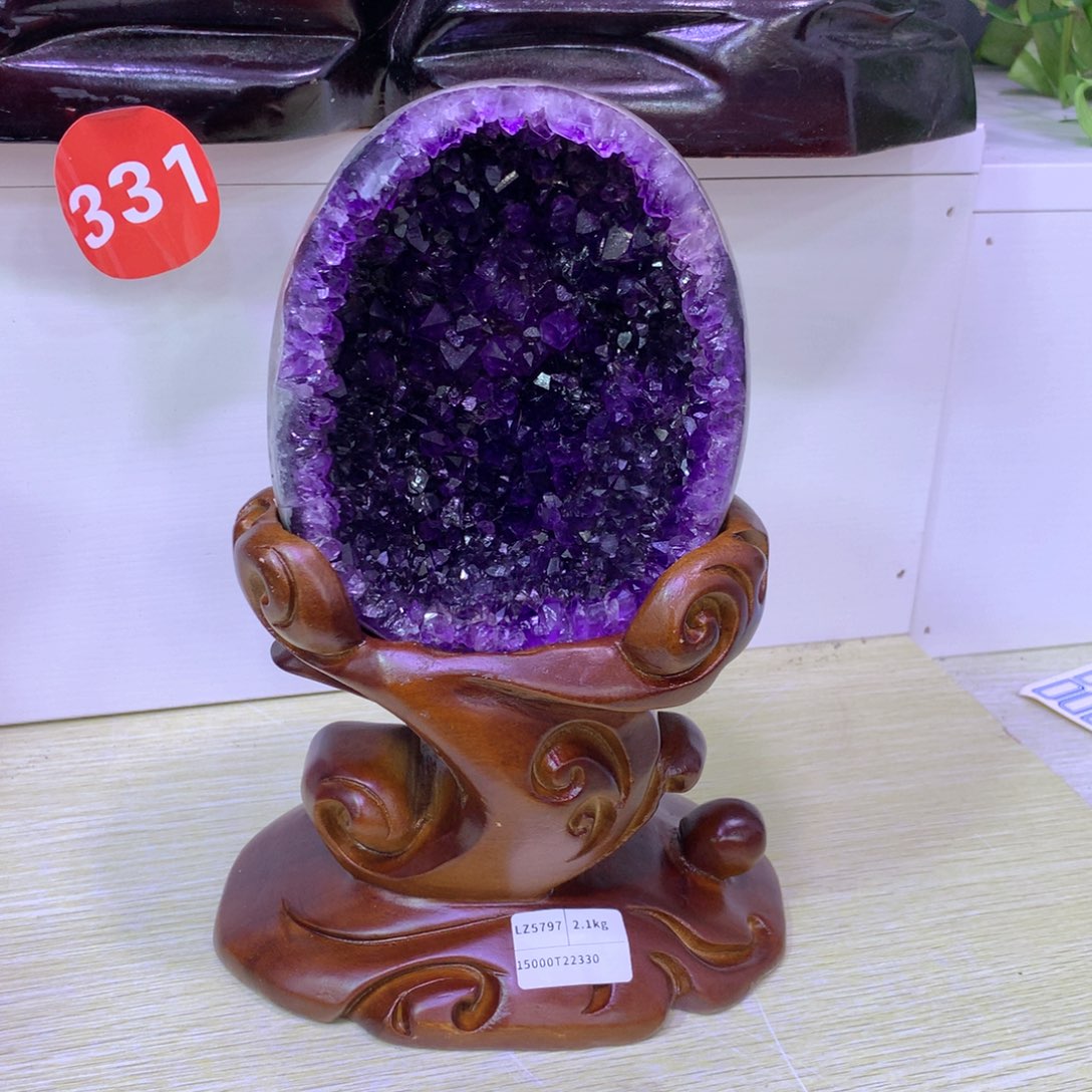 紫晶大型摆件（非配饰）未镶嵌