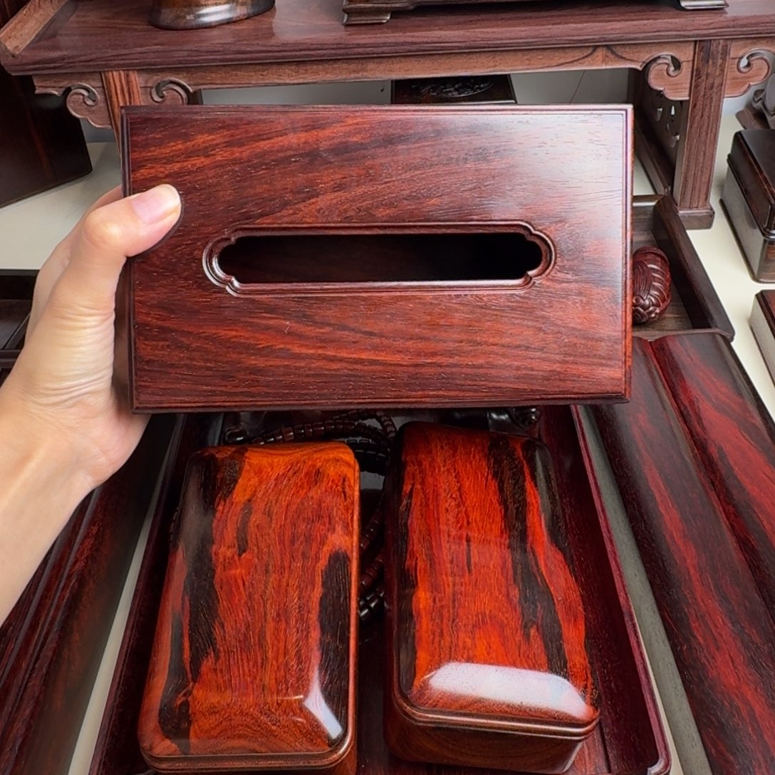 果***吧檀香紫檀（小叶紫檀）