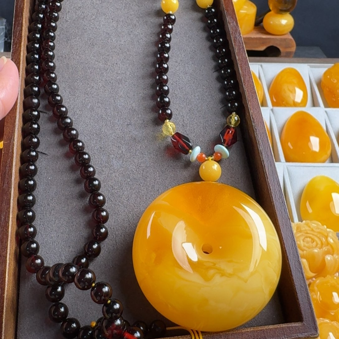 蜜蜡毛衣链未镶嵌