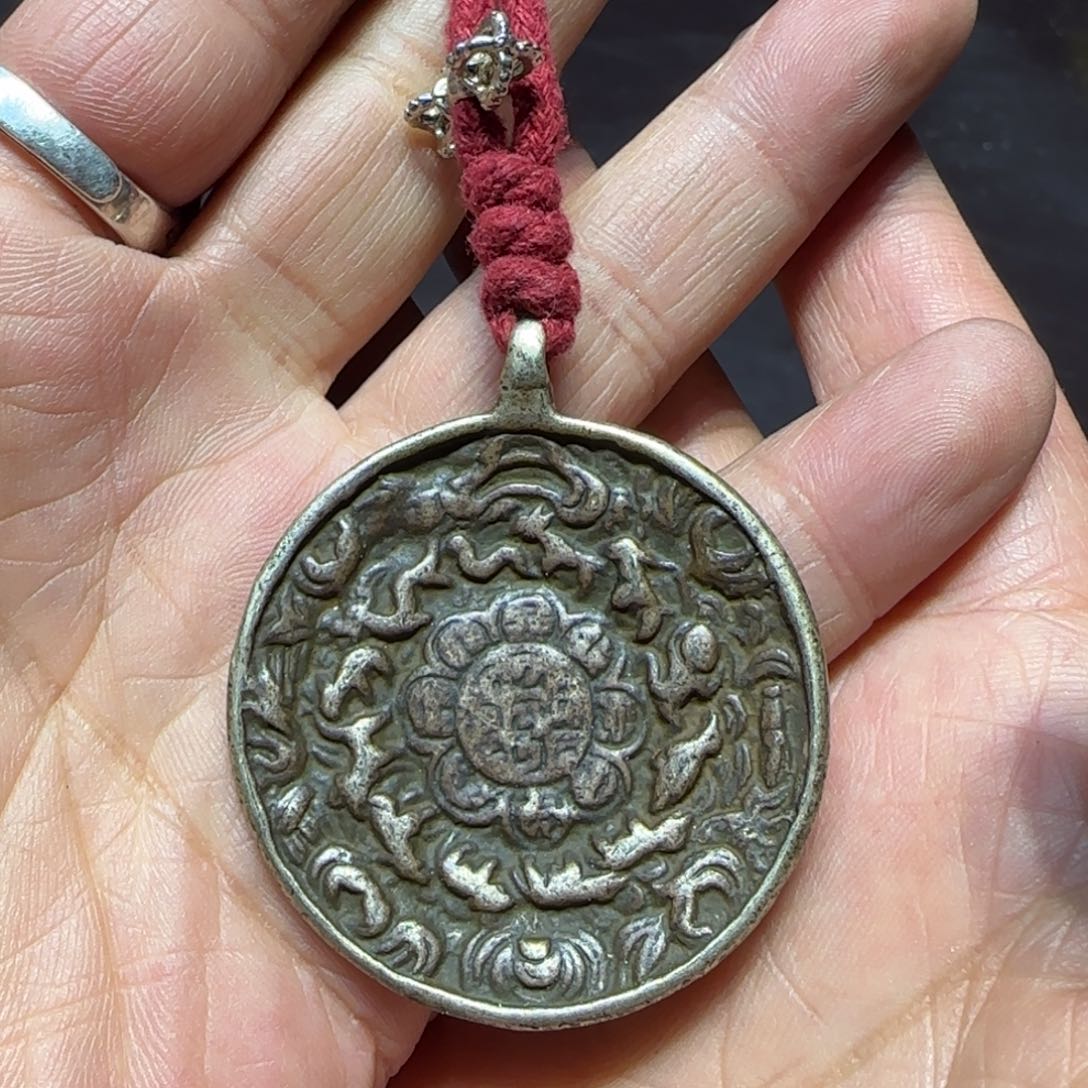 精品立马铜九宫牌一个