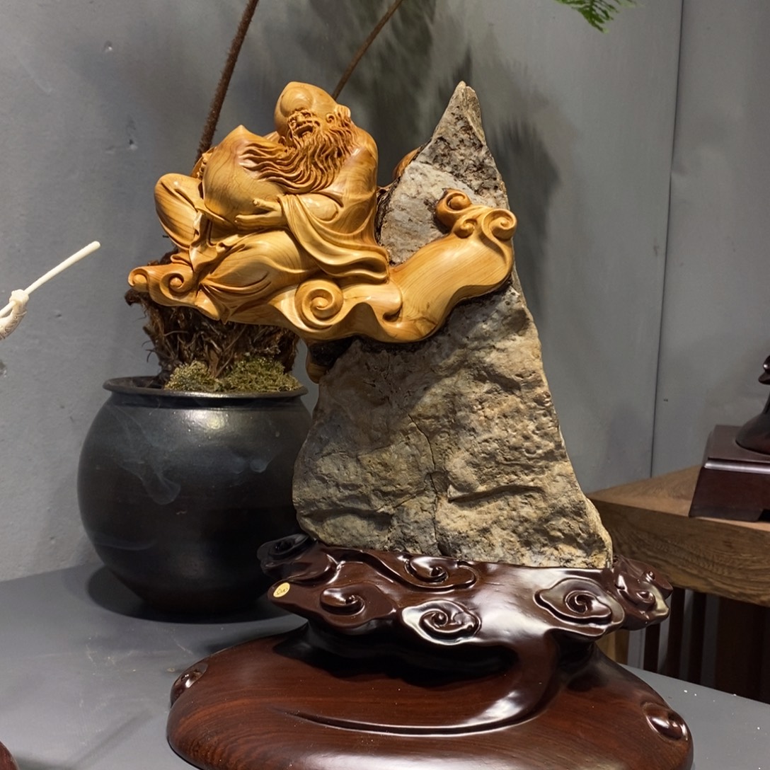 柏木（崖柏）寿星意境深远