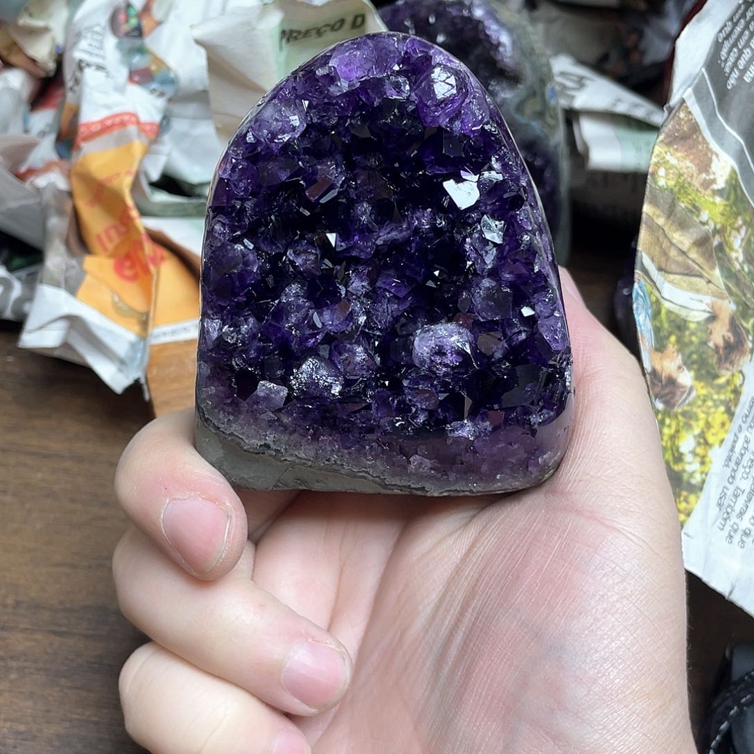 紫晶大型摆件（非配饰）未镶嵌