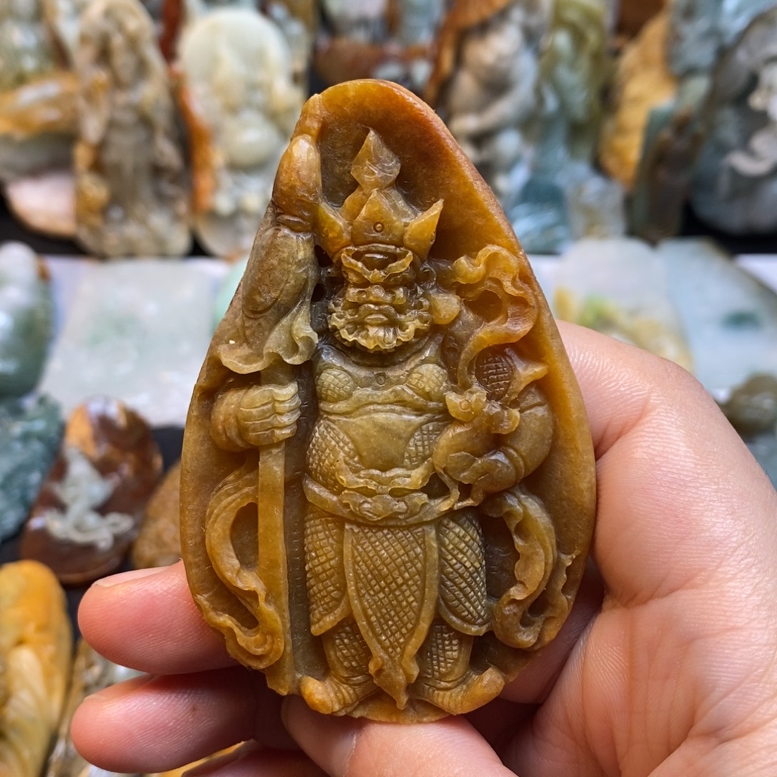 定制翡翠未镶嵌特色7
