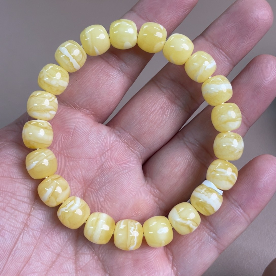 琥珀裸石未镶嵌52900000000