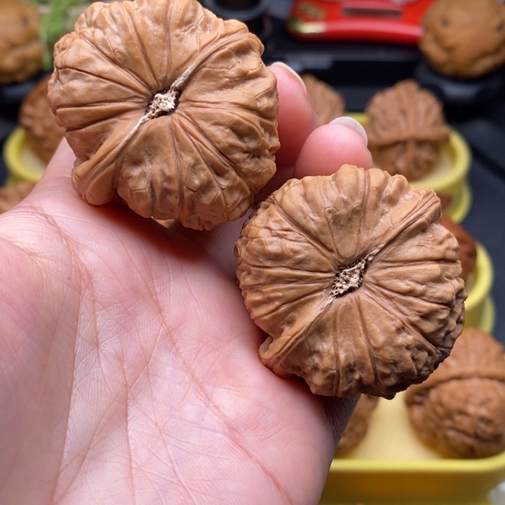 【闪购商品】文玩核桃吊坠w*^南瓜墩