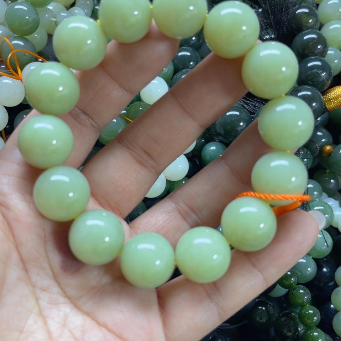 和田玉手链未镶嵌