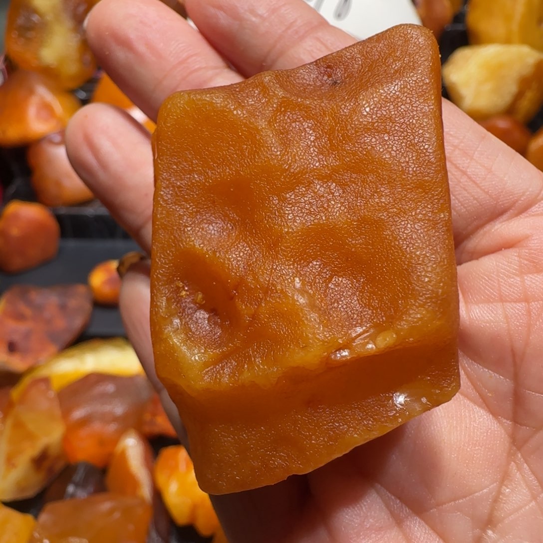 定制琥珀未镶嵌专属定制