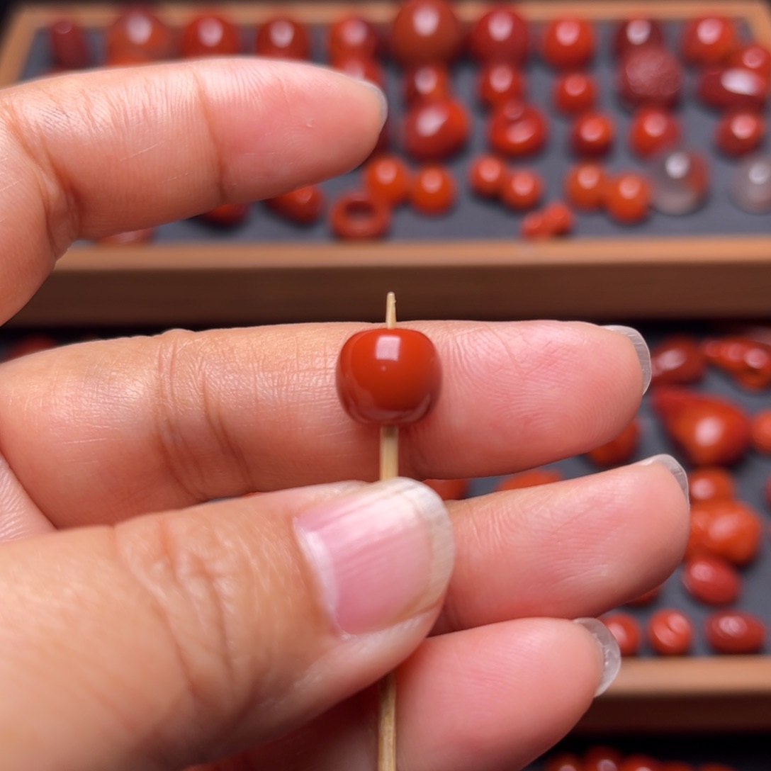 南红玛瑙配饰未镶嵌老型卡10.1mm