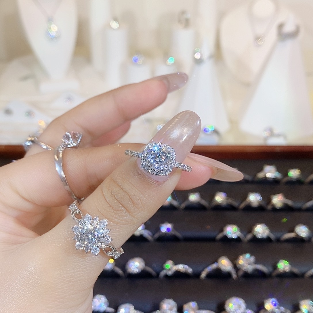 925银合成碳硅石小方糖