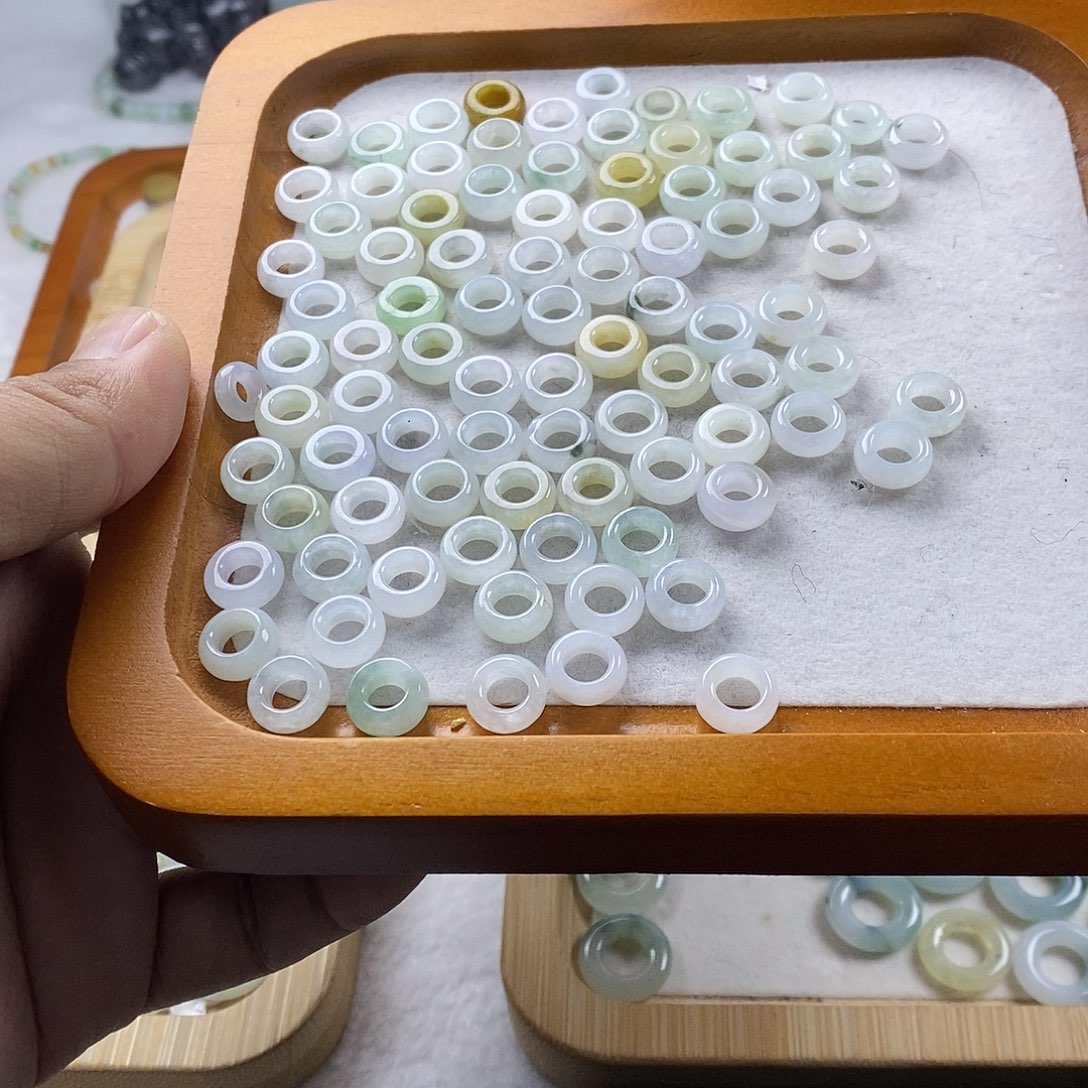 翡翠戒指未镶嵌小甜甜圈两个起拍