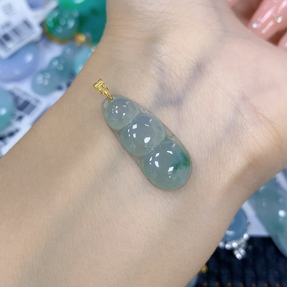 翡翠18K金镶嵌颈饰天然翡翠a货 百元以上9米证书费自理