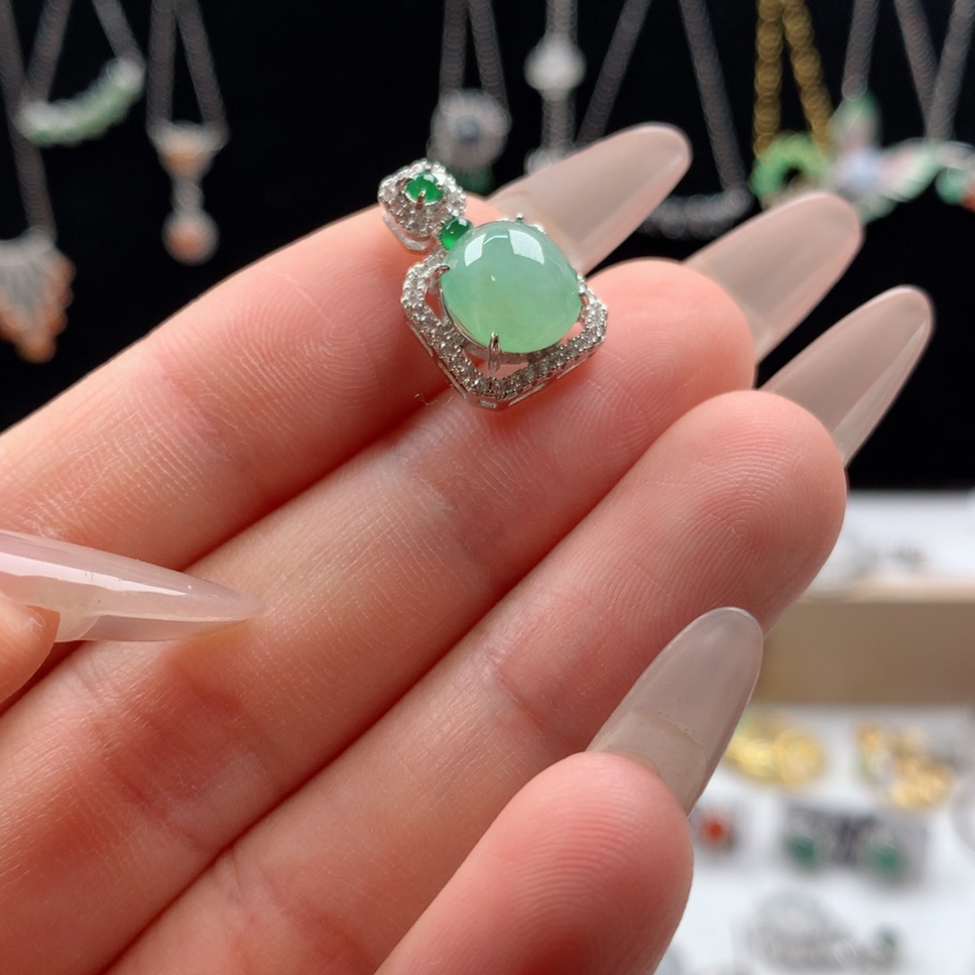 翡翠戒指银S925镶嵌吊坠