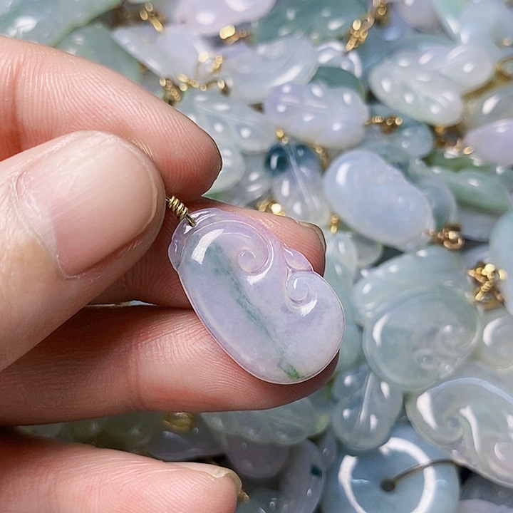 翡翠未镶嵌颈饰天然A货翡翠