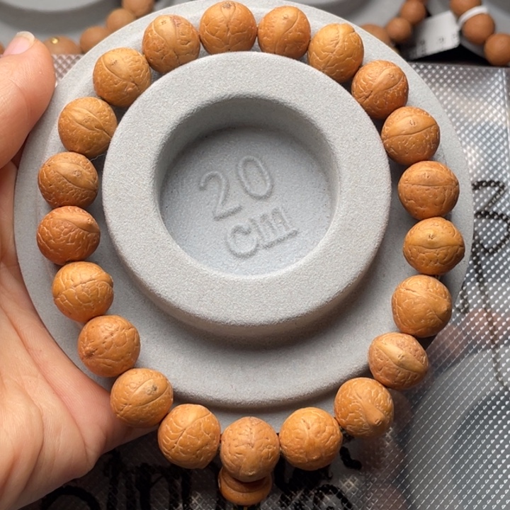 l***_凤眼菩提手串凤眼菩提